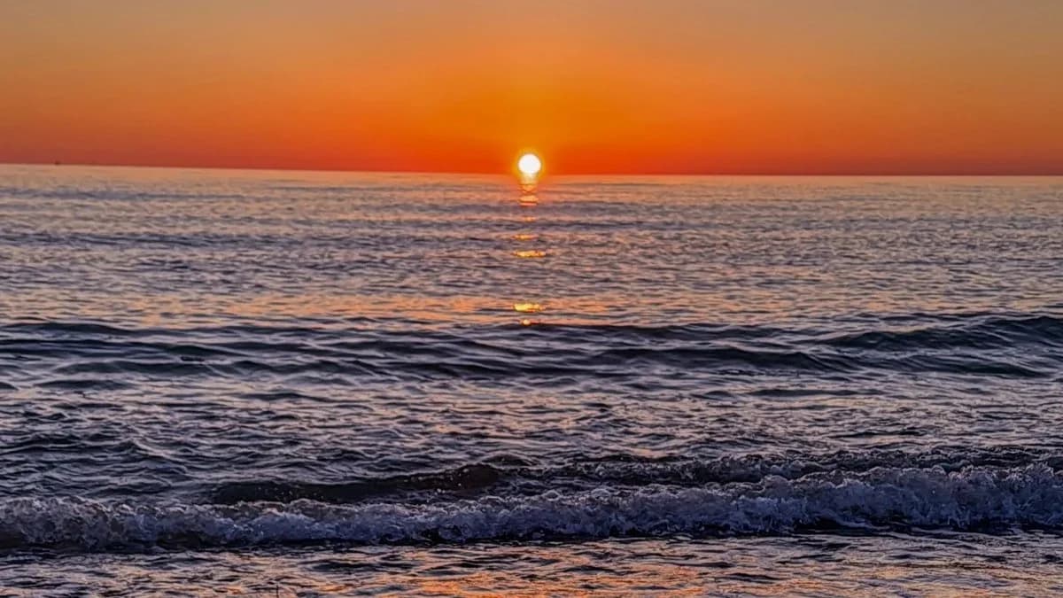 «Куршская коса в лучах заката: высота Мюллера, озеро Лебедь и высота Эфа» — фото 7